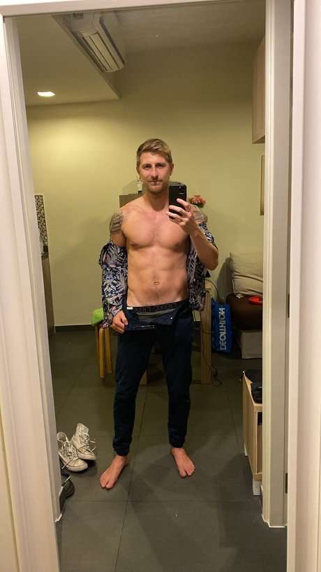 Nagie wyciekłe zdjęcie OnlyFans od Yourbritishguy