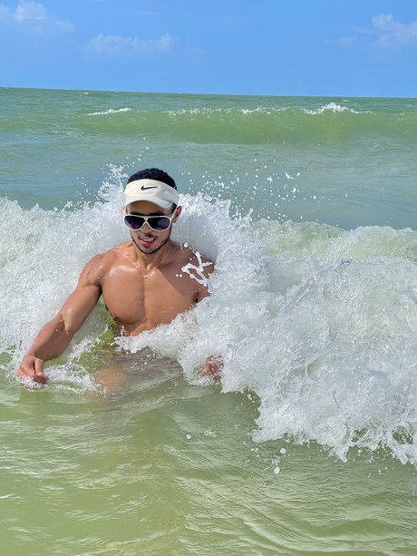 Nagie wyciekłe zdjęcie OnlyFans od Zaah Wayne 