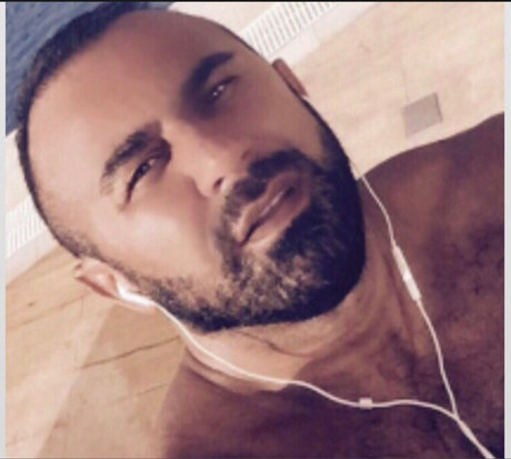Nagie wyciekłe zdjęcie OnlyFans od Turkishbull22cm