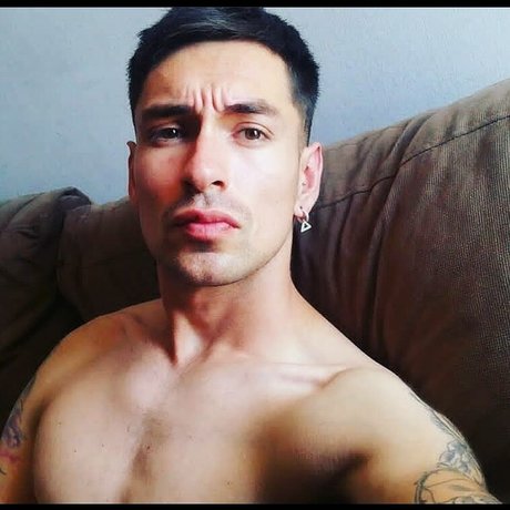 Nagie wyciekłe zdjęcie OnlyFans od Tueddie 