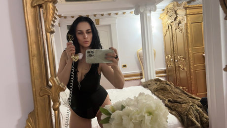 Nagie wyciekłe zdjęcie OnlyFans od Elise