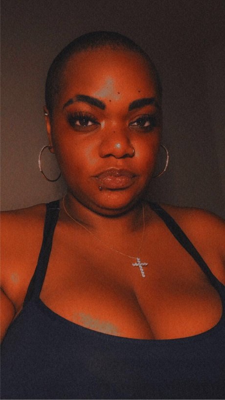 Nagie wyciekłe zdjęcie OnlyFans od Queen Chay