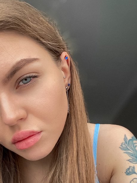 Nagie wyciekłe zdjęcie OnlyFans od 