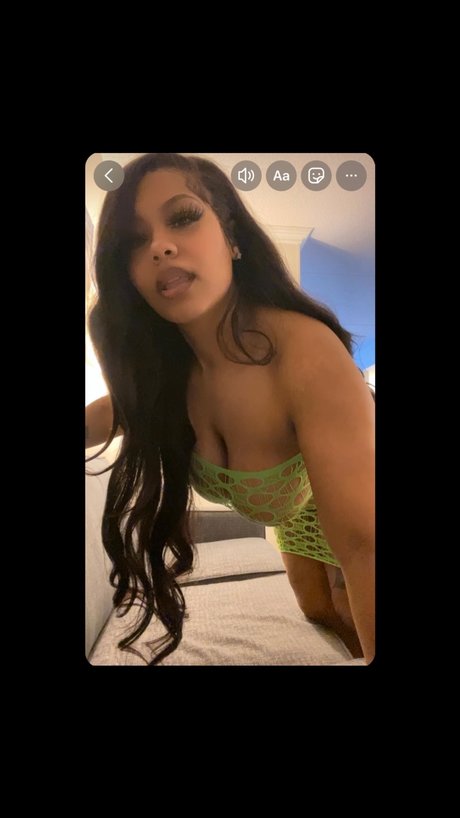 Nagie wyciekłe zdjęcie OnlyFans od Lala