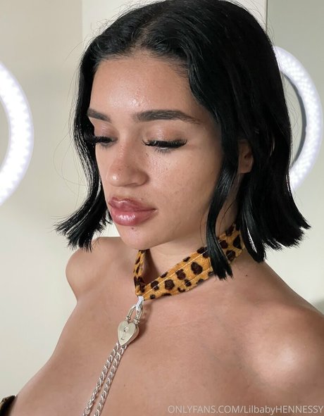 Nagie wyciekłe zdjęcie OnlyFans od Lilbabyalison
