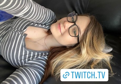 Nagie wyciekłe zdjęcie OnlyFans od Fooya