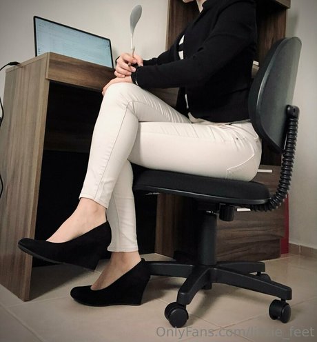 Lizziefeet
