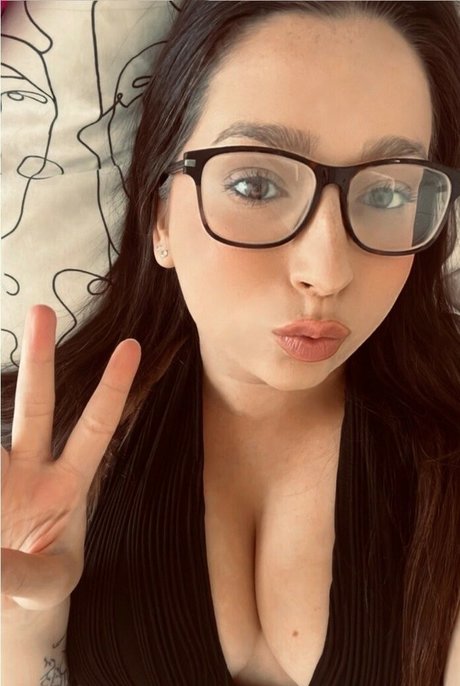 Nagie wyciekłe zdjęcie OnlyFans od Kirsty Wells