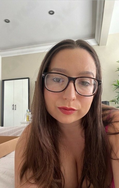 Nagie wyciekłe zdjęcie OnlyFans od Kirsty Wells