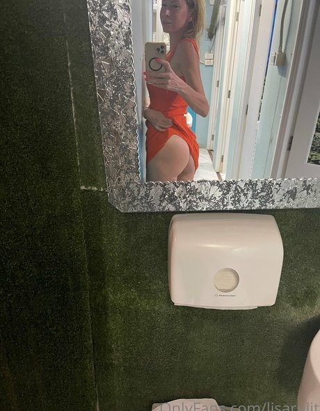 Nagie wyciekłe zdjęcie OnlyFans od Lisa Rulit