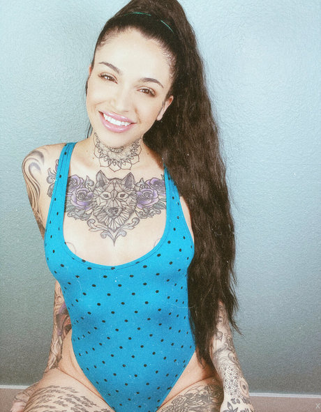 Nagie wyciekłe zdjęcie OnlyFans od Nikkihearts