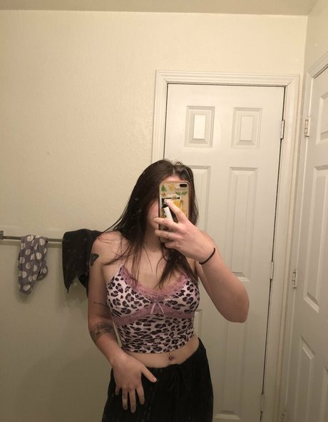 Nagie wyciekłe zdjęcie OnlyFans od Cherryjuic