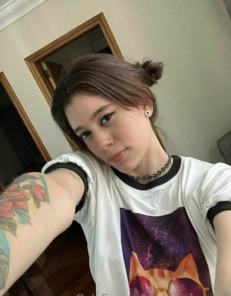 Nagie wyciekłe zdjęcie OnlyFans od Insatiatemiles