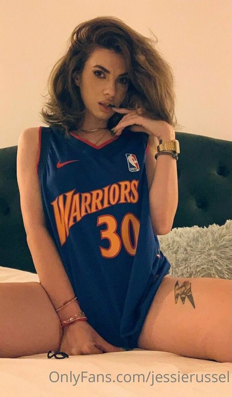 Nagie wyciekłe zdjęcie OnlyFans od Jessierussel