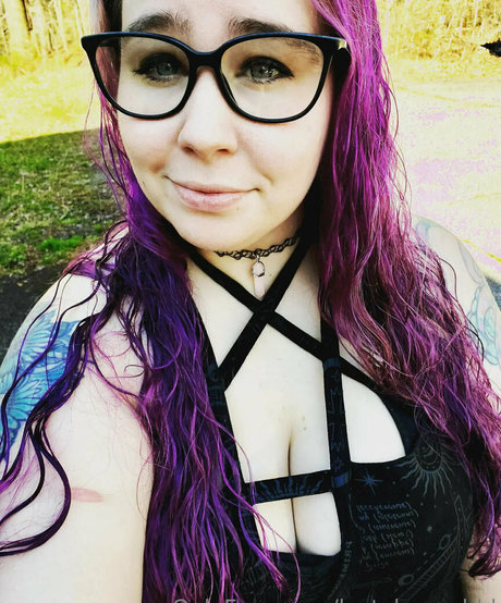 Nagie wyciekłe zdjęcie OnlyFans od Lustylunaddd