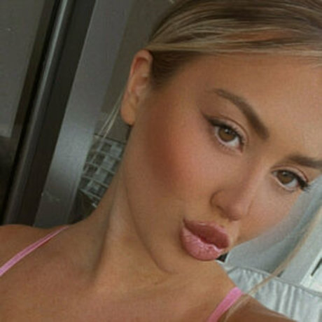 Nagie wyciekłe zdjęcie OnlyFans od Halle Payne