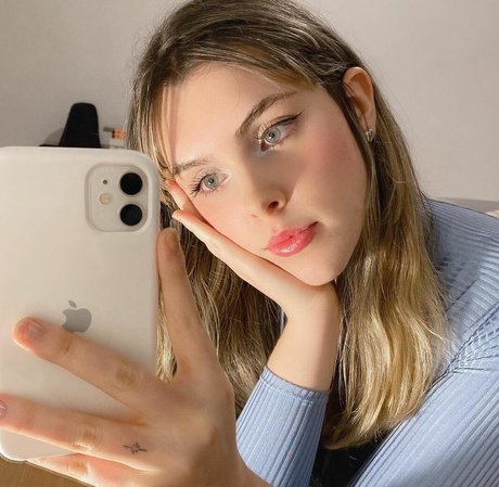 Nagie wyciekłe zdjęcie OnlyFans od Olivia Herdt