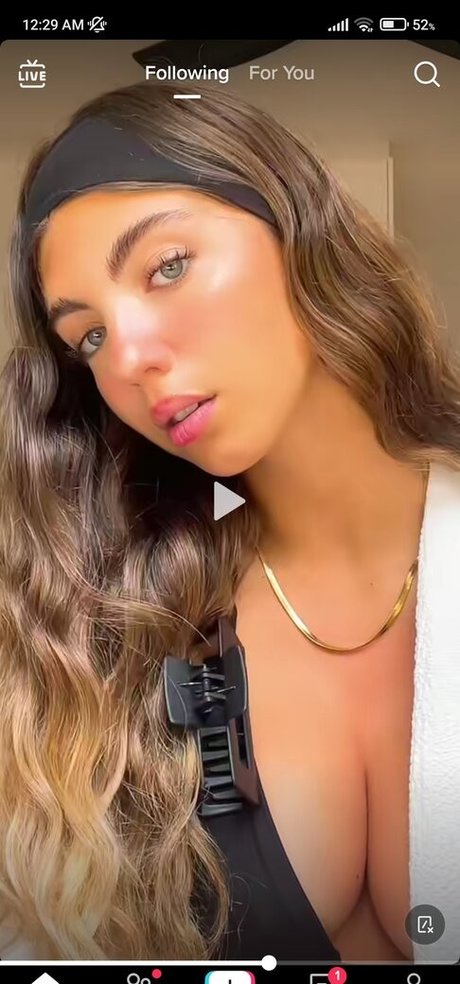 Nagie wyciekłe zdjęcie OnlyFans od Ela Beeri