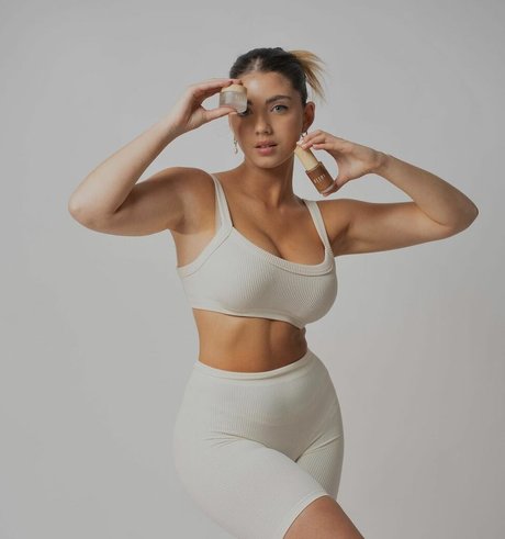 Nagie wyciekłe zdjęcie OnlyFans od Ela Beeri