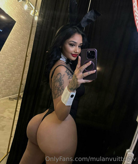 Nagie wyciekłe zdjęcie OnlyFans od Mulanvuittontv