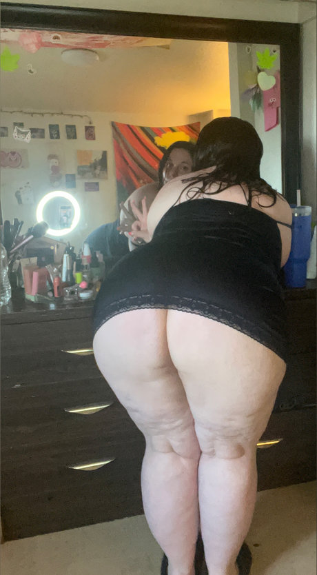 Nagie wyciekłe zdjęcie OnlyFans od Maryjane