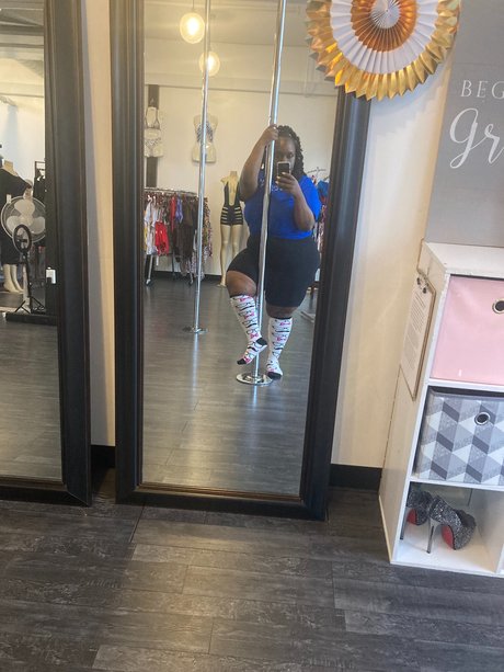 Nagie wyciekłe zdjęcie OnlyFans od Sunshine
