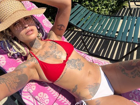 Nagie wyciekłe zdjęcie OnlyFans od Sunnierae