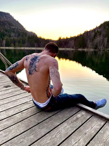 Nagie wyciekłe zdjęcie OnlyFans od Phil