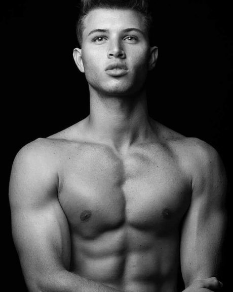 Nagie wyciekłe zdjęcie OnlyFans od Kayn