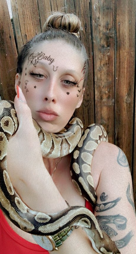 Nagie wyciekłe zdjęcie OnlyFans od Mandi 