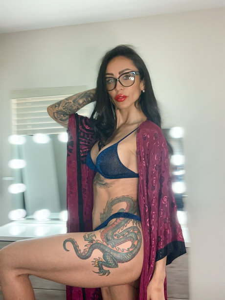 Bella81