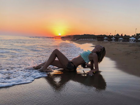 Nagie wyciekłe zdjęcie OnlyFans od Dari Shum