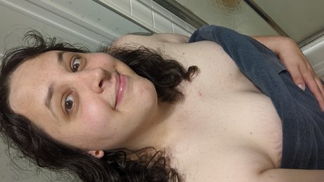 Nagie wyciekłe zdjęcie OnlyFans od Clara