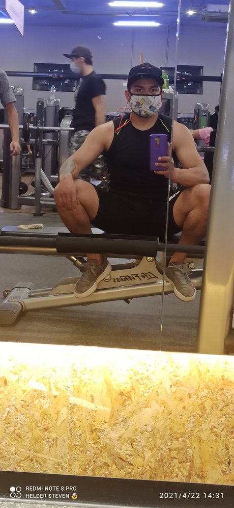 Nagie wyciekłe zdjęcie OnlyFans od Helder Steven Valencia Gutierrez