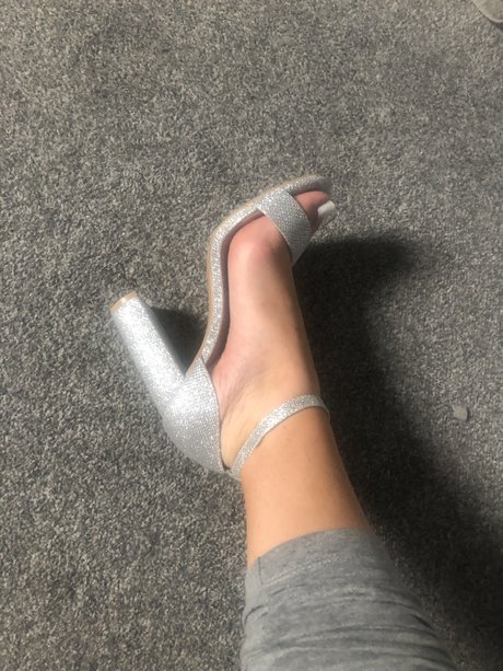 Nagie wyciekłe zdjęcie OnlyFans od Cherry 