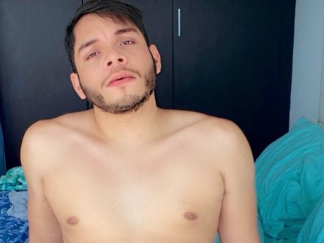 Nagie wyciekłe zdjęcie OnlyFans od Tony