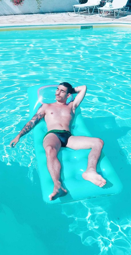 Nagie wyciekłe zdjęcie OnlyFans od Kostas Georgopoulos
