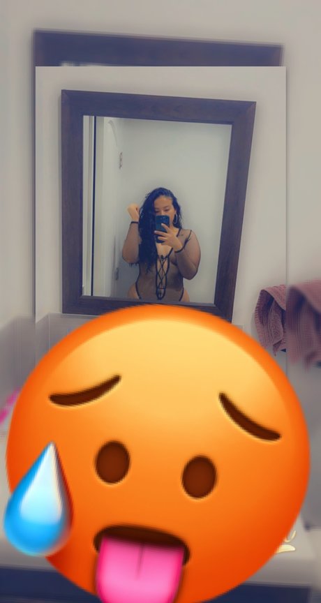Nagie wyciekłe zdjęcie OnlyFans od Spicy Latina 