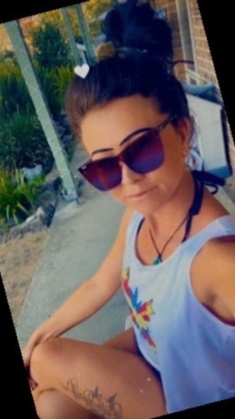 Nagie wyciekłe zdjęcie OnlyFans od Renae Curby