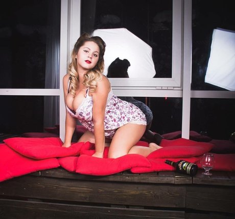 Nagie wyciekłe zdjęcie OnlyFans od Holly Garner