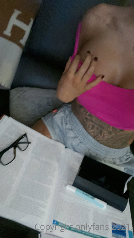 Nagie wyciekłe zdjęcie OnlyFans od Stacey Hampton