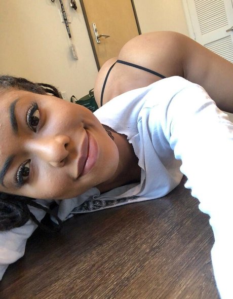 Kira Noir