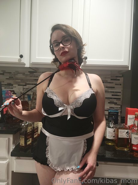 Nagie wyciekłe zdjęcie OnlyFans od Kibas Mom