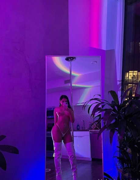 Nagie wyciekłe zdjęcie OnlyFans od Yahaira Yumi