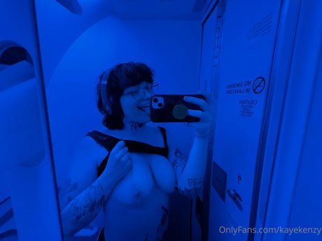 Nagie wyciekłe zdjęcie OnlyFans od Kenzy Kaye