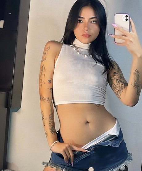 Nagie wyciekłe zdjęcie OnlyFans od Ximenarojasp