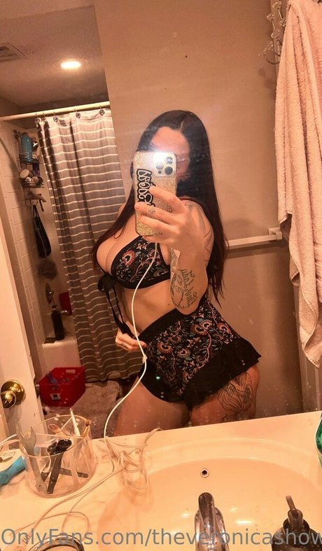 Nagie wyciekłe zdjęcie OnlyFans od Theveronicashoww