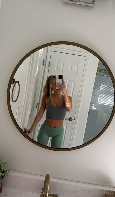 Nagie wyciekłe zdjęcie OnlyFans od Noelleeexoxo