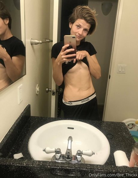 Nagie wyciekłe zdjęcie OnlyFans od Kendraheaux