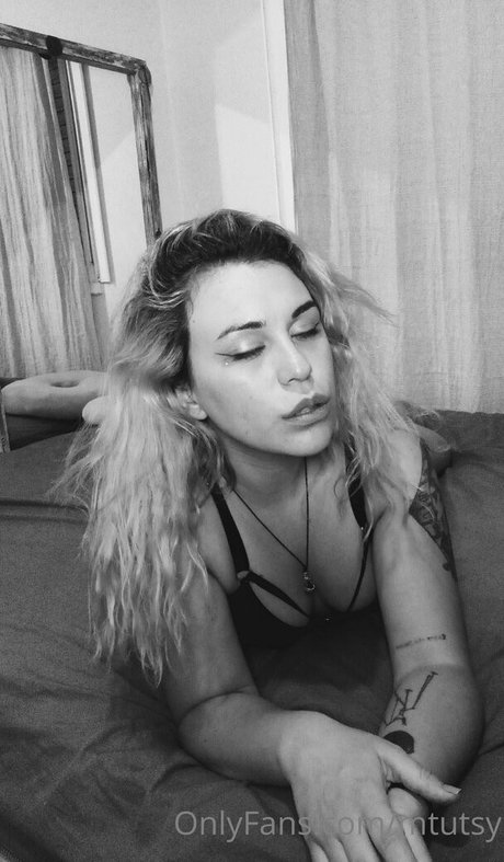 Nagie wyciekłe zdjęcie OnlyFans od Mtutsy